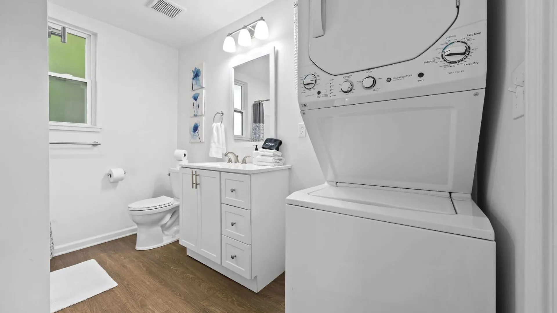 Experience The Unique Re-Nu Shipping Container #2 Apartment Louisville